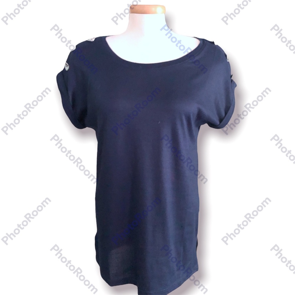 Navy T-shirt with button details